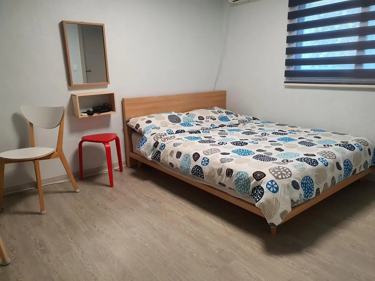 Bunk Backpackers Guesthouse Seoul South Korea