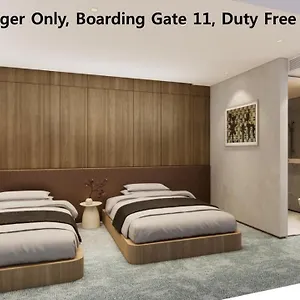 Otel Airport Transit Terminal 1
