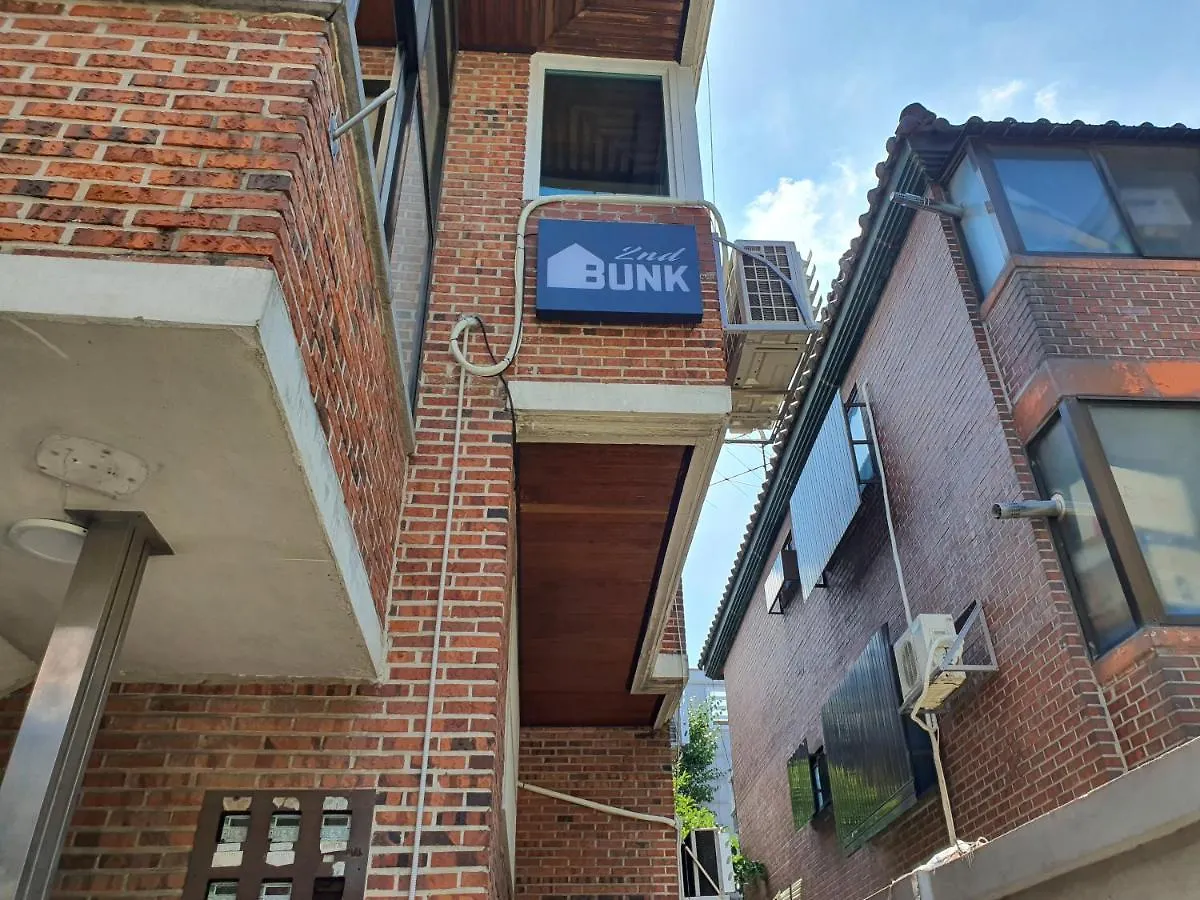 Bunk Backpackers Guesthouse Seoul 2*,  South Korea