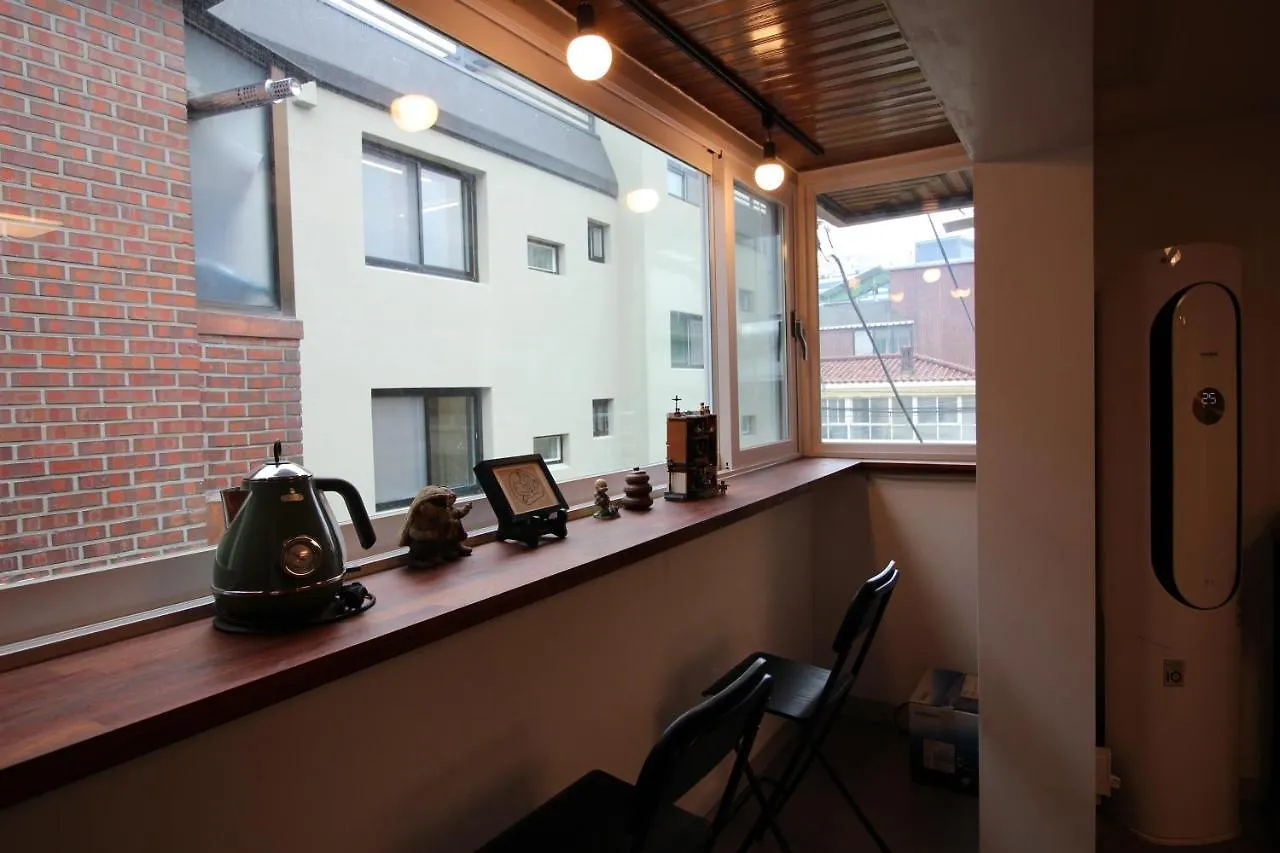 Bunk Backpackers Guesthouse Seul