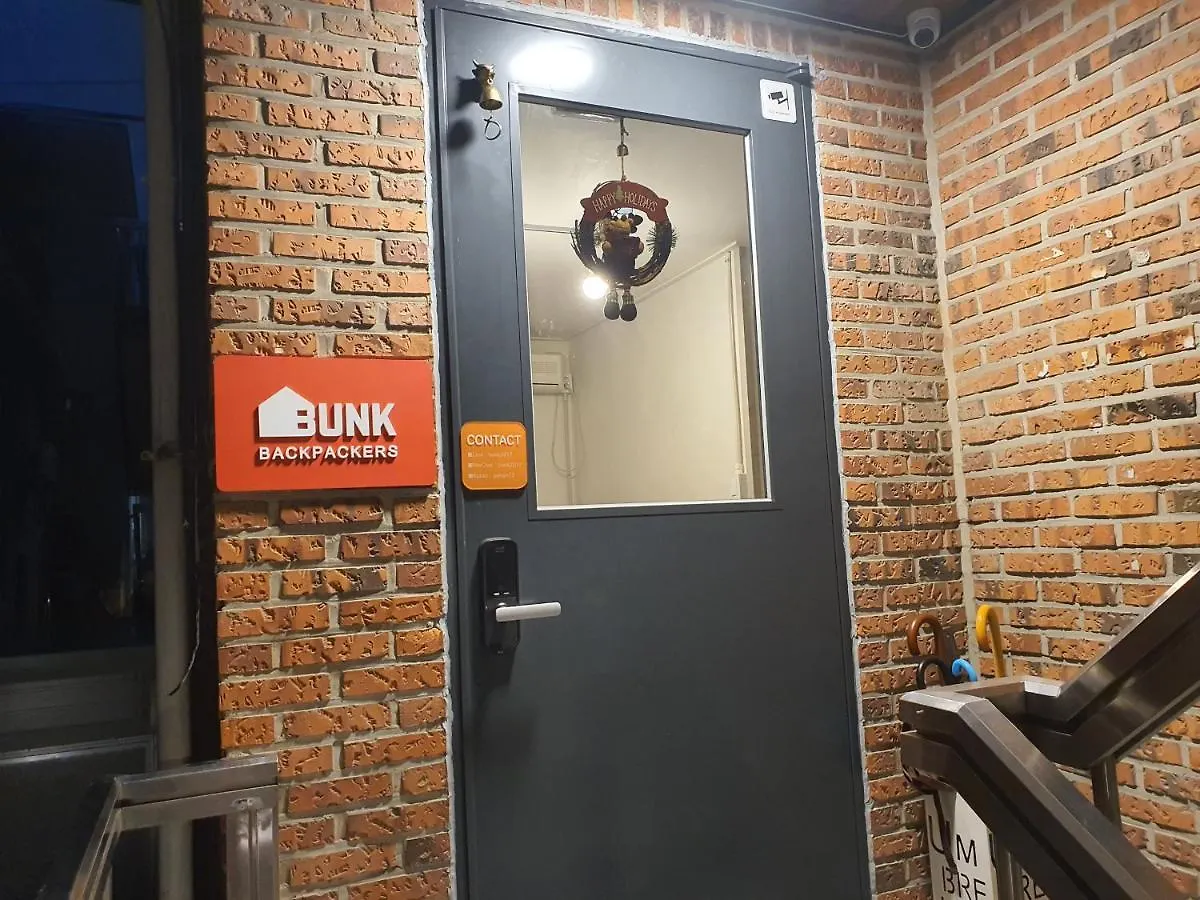 Bunk Backpackers Guesthouse Seoul Guest house